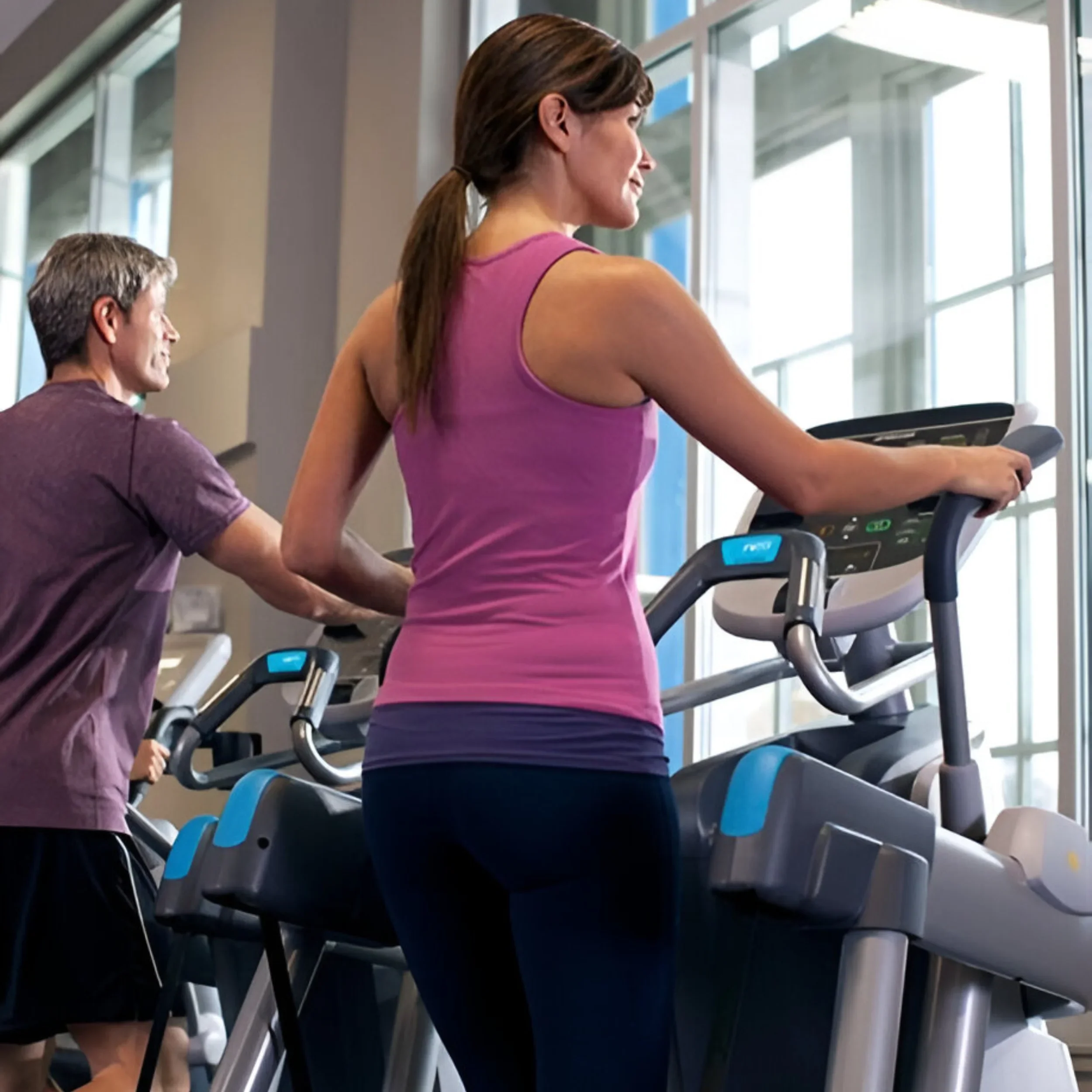 Precor AMT 835 with Open Stride w/P30 Console (Remanufactured) - Image 7
